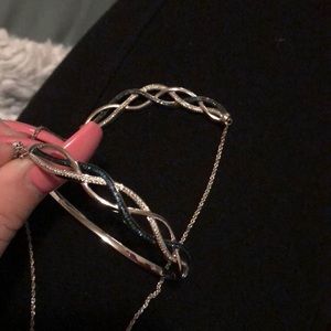 Fred Meyer jewel bracket and necklace set